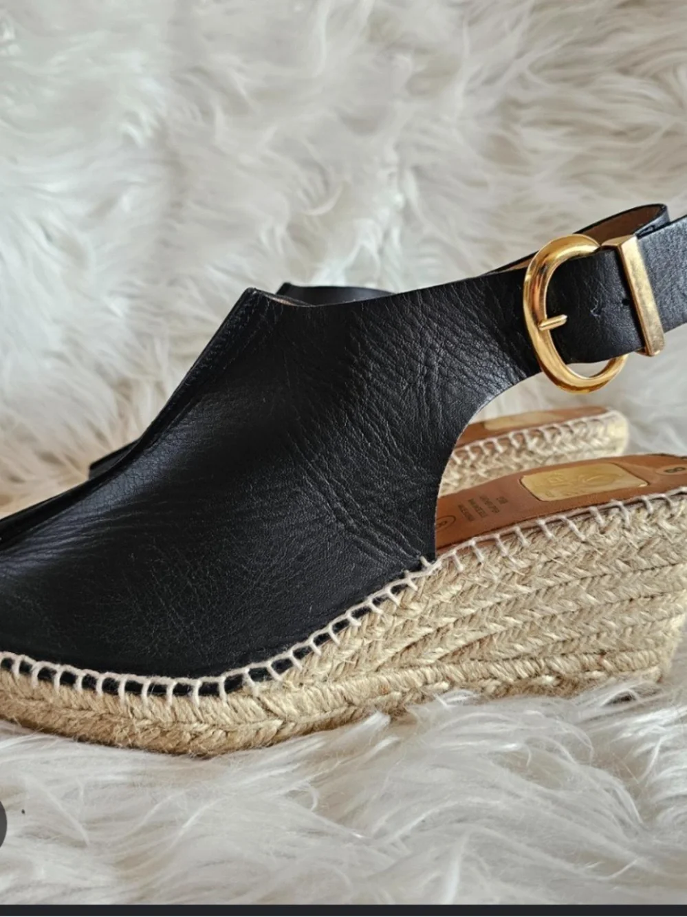 Kanna women’s 9 Made in Spain black leather wedge espadrilles